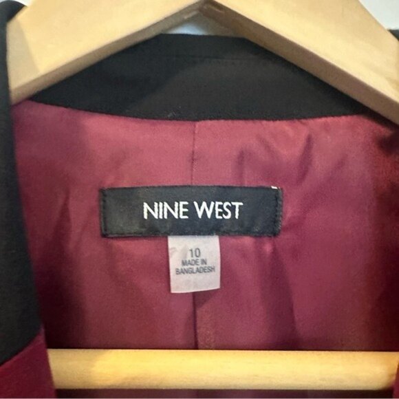 Nine West Burgundy Tuxedo Regencycore Blazer Black Contrast Collar Size 10 NWT - Picture 7 of 14
